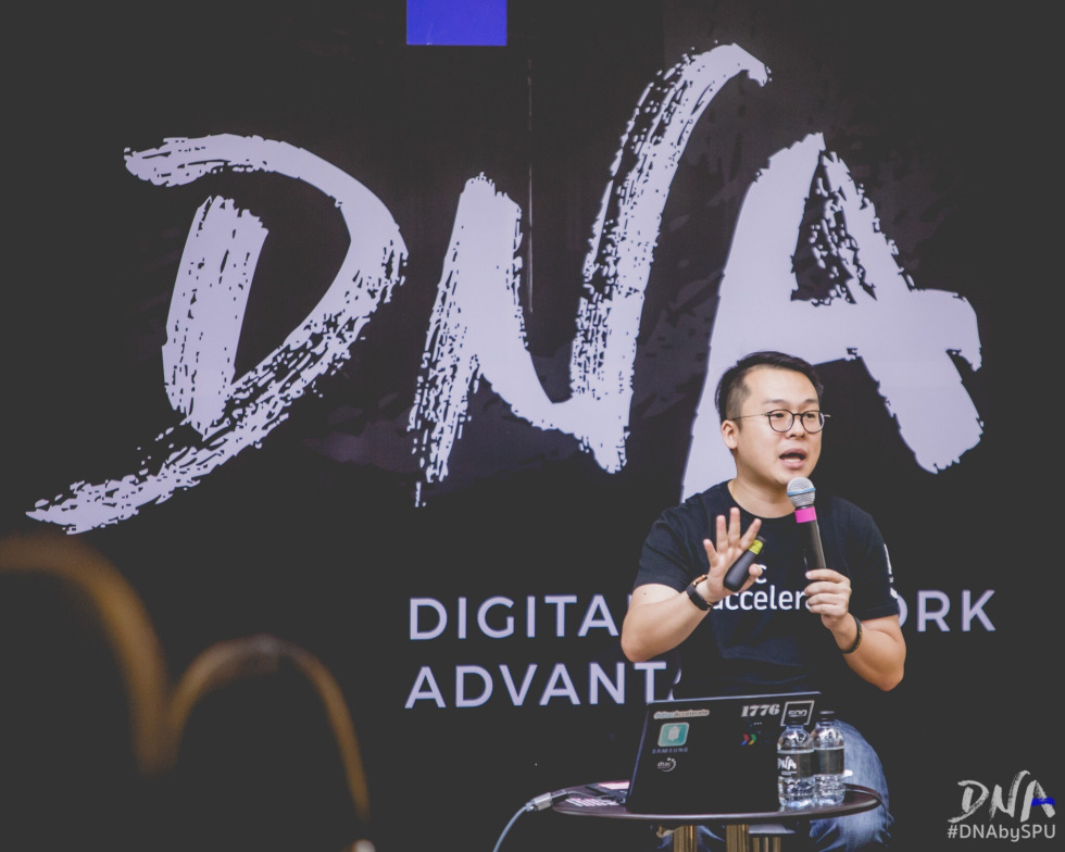 #DNAjournal EP.7 #DNAbySPU  [Pursue the imperfect…ไล่ตามความไม่สมบูรณ์แบบ] คุณบอย สุวัฒน์ ปฐมภควันต์ ,Co-Founder #SKOOTAR